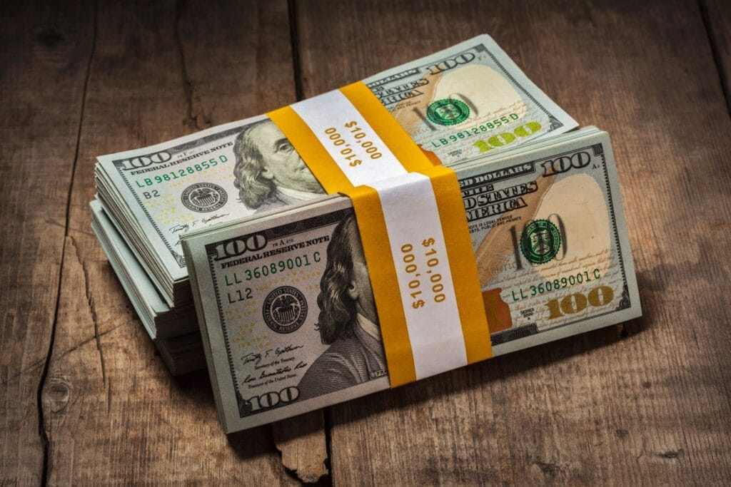 Dolares